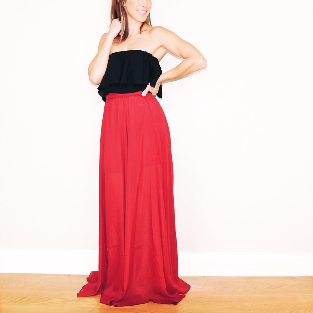 Gorgeous high waist red maxi side slit skirt sz. S